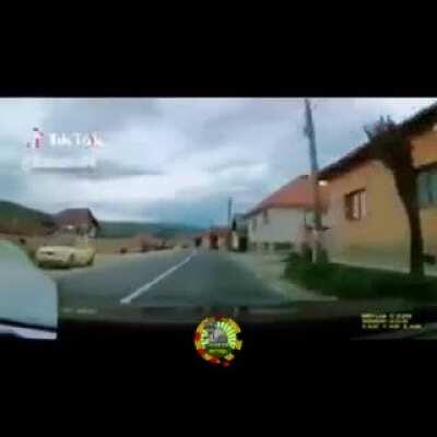 Te-ai dus pe pula daca esti tupeist