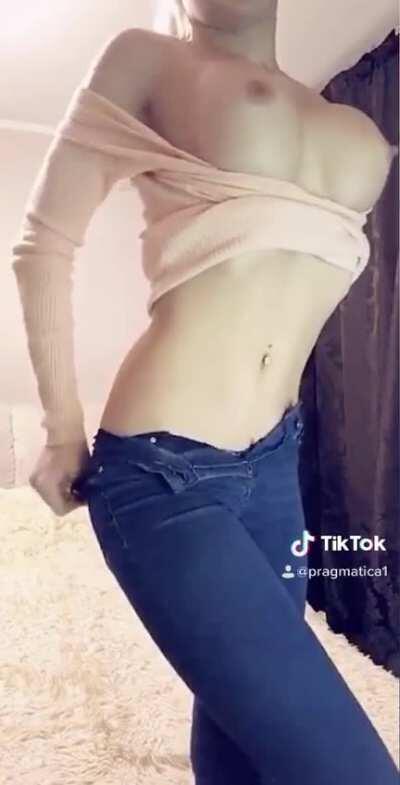 How Long Would You Last With Her? 😏