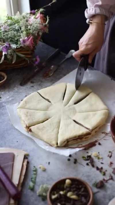 Chocolate Hazelnut Star Bread