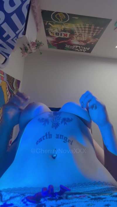 tatted alt fuckdoll here <3