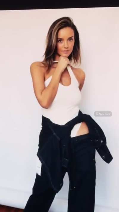 Photoshoot in NY (IG story 2024/11/15)