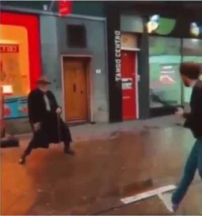 🎶🔥🎶🎩🎶🔥🎶