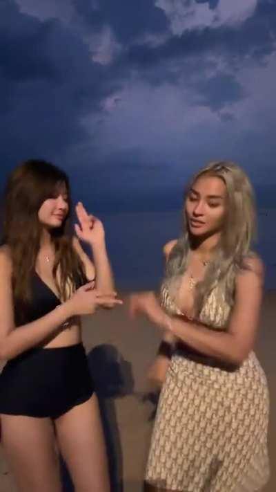 Yskaela Fujimoto & Christine Samson💦🔥