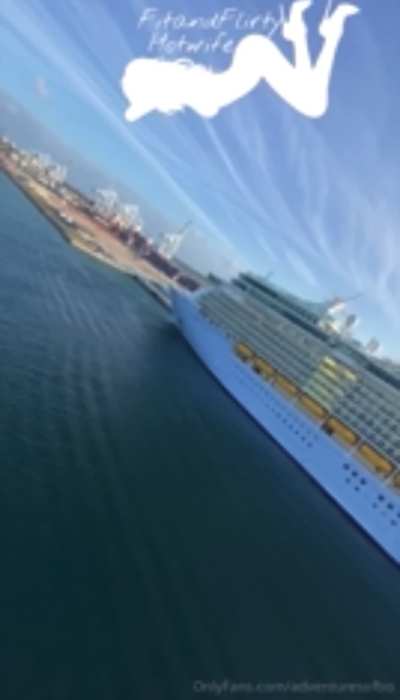 32[M4F] Cancun Mexico January 31-February 3rd… looking for models to Collab with