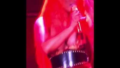 Its absolutely crazy that more clips didnt pop up from her Made in America 2018 concert. So many cell phones out and she had hella nip slips. Only seems to be only 2 good clips of fan footage and yea I have seen all the ones posted here. Anyone got more g