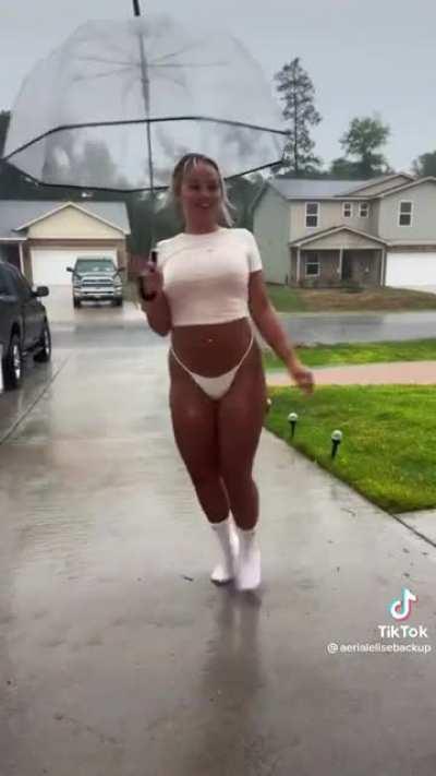 @aerialelisebackup is her TT