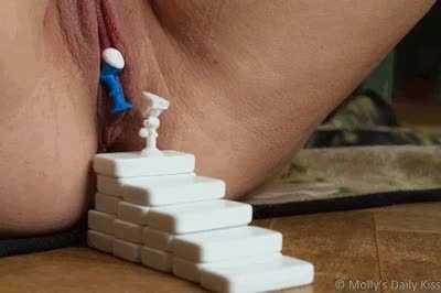 Party time in the Pussy... wonder how one gets invited?? More in the comments