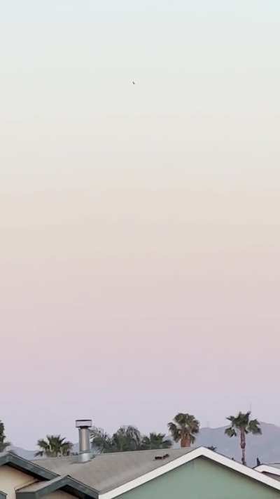 I recorded something floating. I don’t know what it is. I live in SoCal.