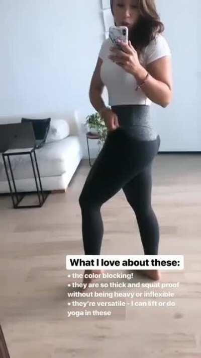 Instagram leggings booty