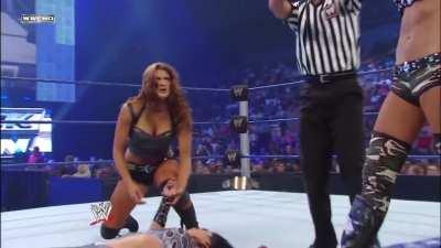 Michelle finishes Melina for the first time