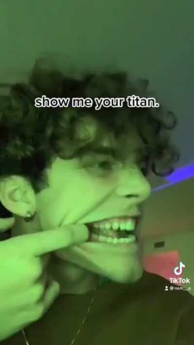 Low cost cosplay 😏