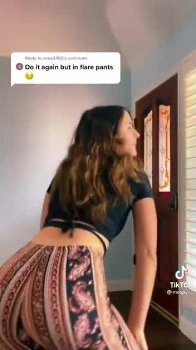 Soft & Jiggly No.360 😍🍑