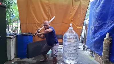 An antique sword that literally cuts right out of its scabbard: the Moro Kampilan.