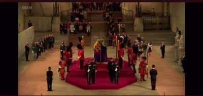 Royal Guard collapses at Queens coffin