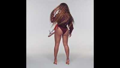 A whole 2 min loop of Beyonce huge sexy ass 😍