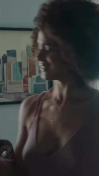 Nathalie Emmanuel (Holly Slept Over - 2020)