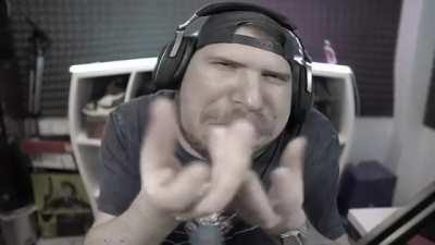 crediti a u/MarcoXDXDLOL