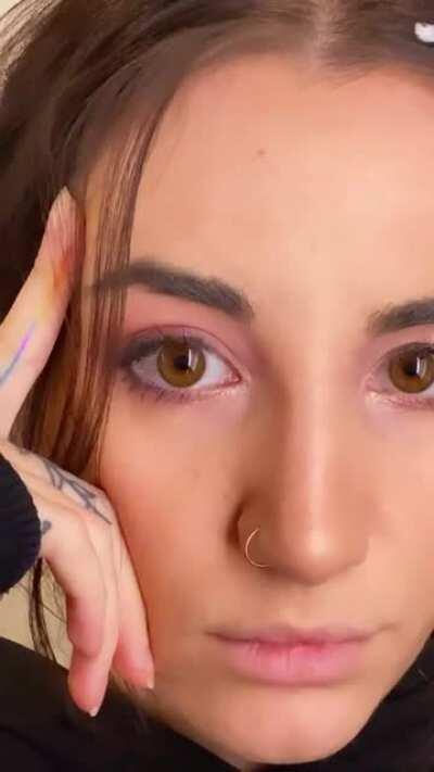 Instagram Story vom 25.10.2020 ... heute mal nur Gesicht 😜