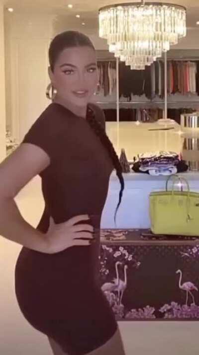 Basketball sized bubble butt