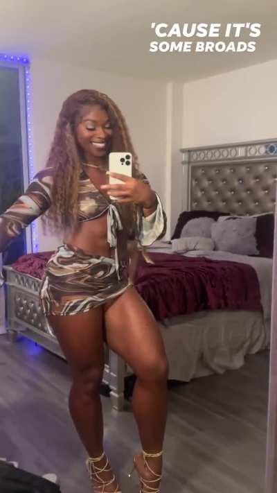 I’m just tryna make somebody son fall in love before 40 🥰