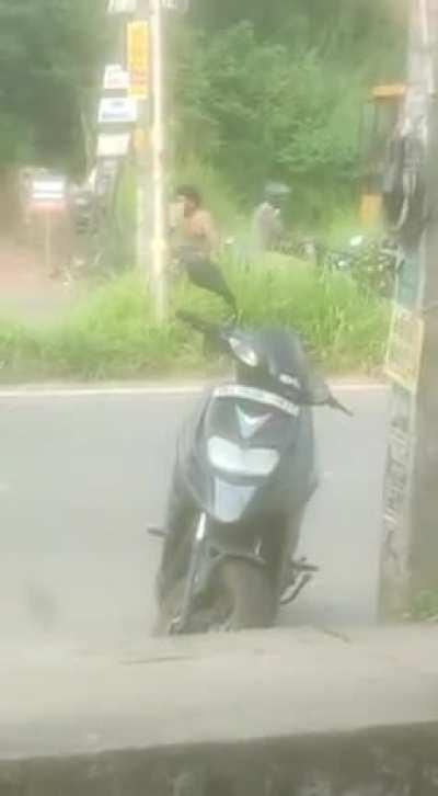 Junky Believes He is The Hulk.