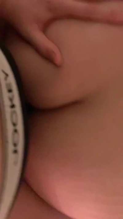 she told her boyfriend it was “girls night” lmao