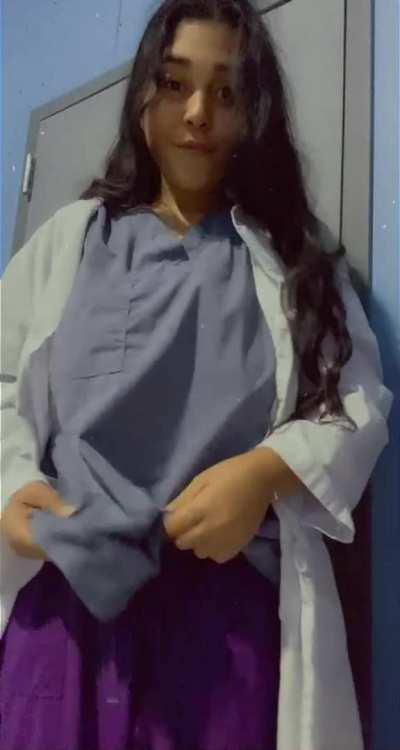 Can you let me make you cum with this outfit 😳