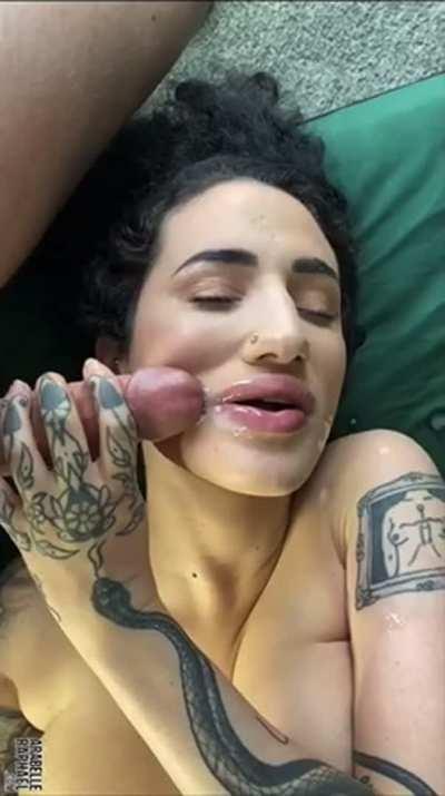 Babe licks the spot and extracts cum