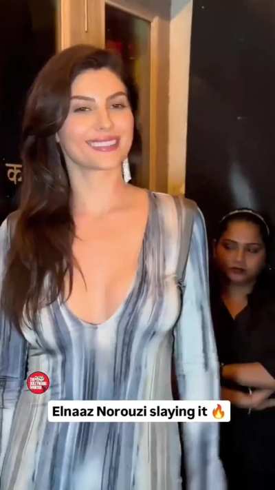 Elnaaz Norouzi pokies 