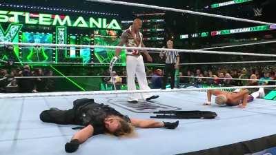 Final minutes to last night’s Wrestlemania main event