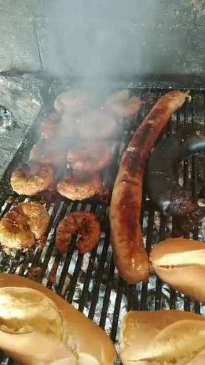 Hoy chinchus y chori