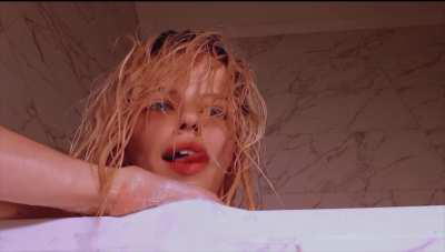 Bathtub Pussy Pussy Lips Tease