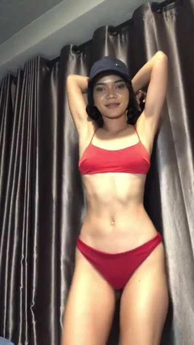 I hope that at least one Redditor who is jerking off leaks precum to my video 😇