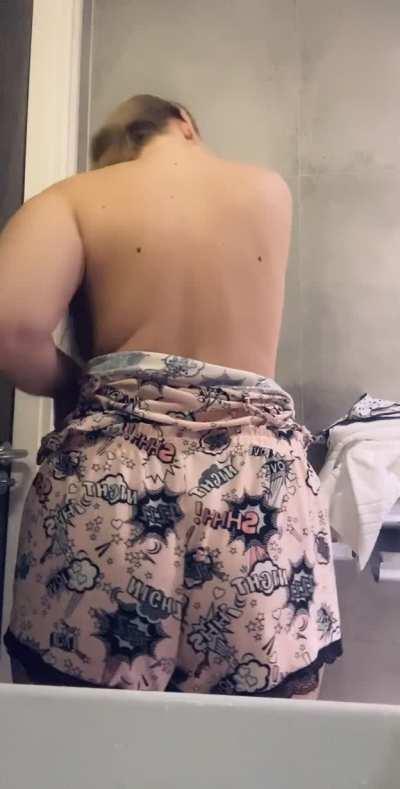 Squeeze my boobs ❤️