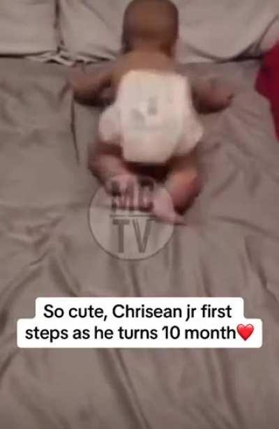 What did Chrisean do to this baby 😭😭😭😭😭