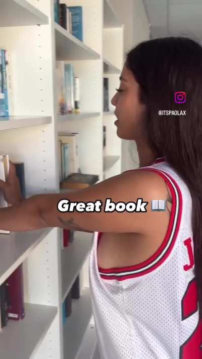 📚