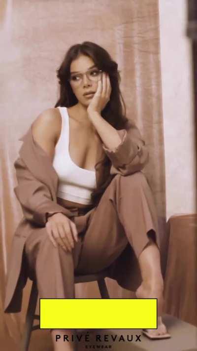 Hailee Steinfeld [Hawkeye]