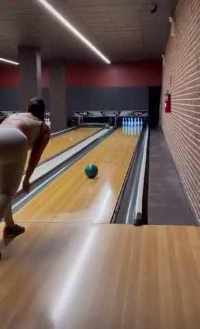 Bowling