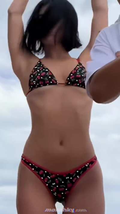 Charli cheeks from the front