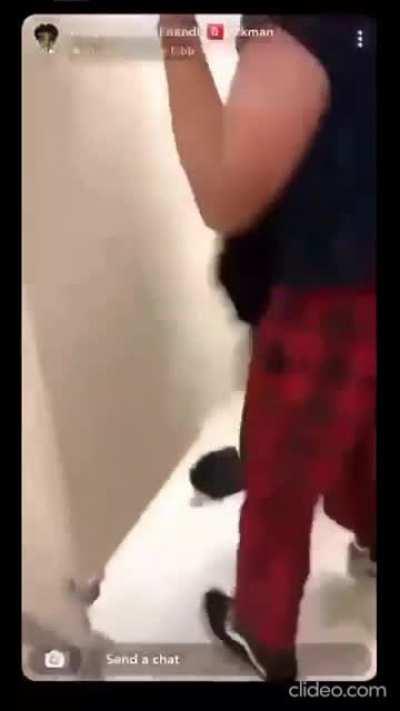 my guys the fuckin undertaker💀