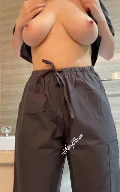 THE BEST TITY OF THE YEARS (her content in the comments )