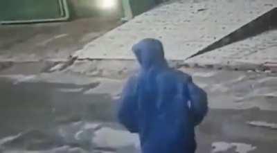 The driver deserves extra points .... TWO IN A ROW !!!!