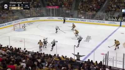 Mitch Marner nets 2 assists in his Vegas debut