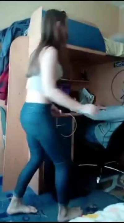 [Sis19] Asked my sister to show her panties and shake her ass