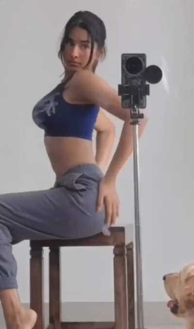 aurora sinclair 🥵 hot edit leaked video with boobs squeeze and pressed ft balloon akka 