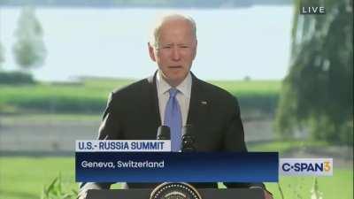 Biden almost refers to President Putin as President Trump.