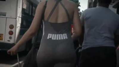 Everybody was breaking necks even women lol