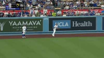 [Highlight] [Highlight] Birthday Boy Evan Longoria chases Kershaw with a rbi-double to make 6-0 Diamondbacks