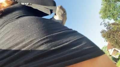 Being a good dinner date by wearing this ;)