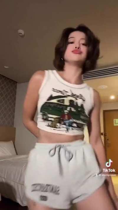 Sue Ramirez